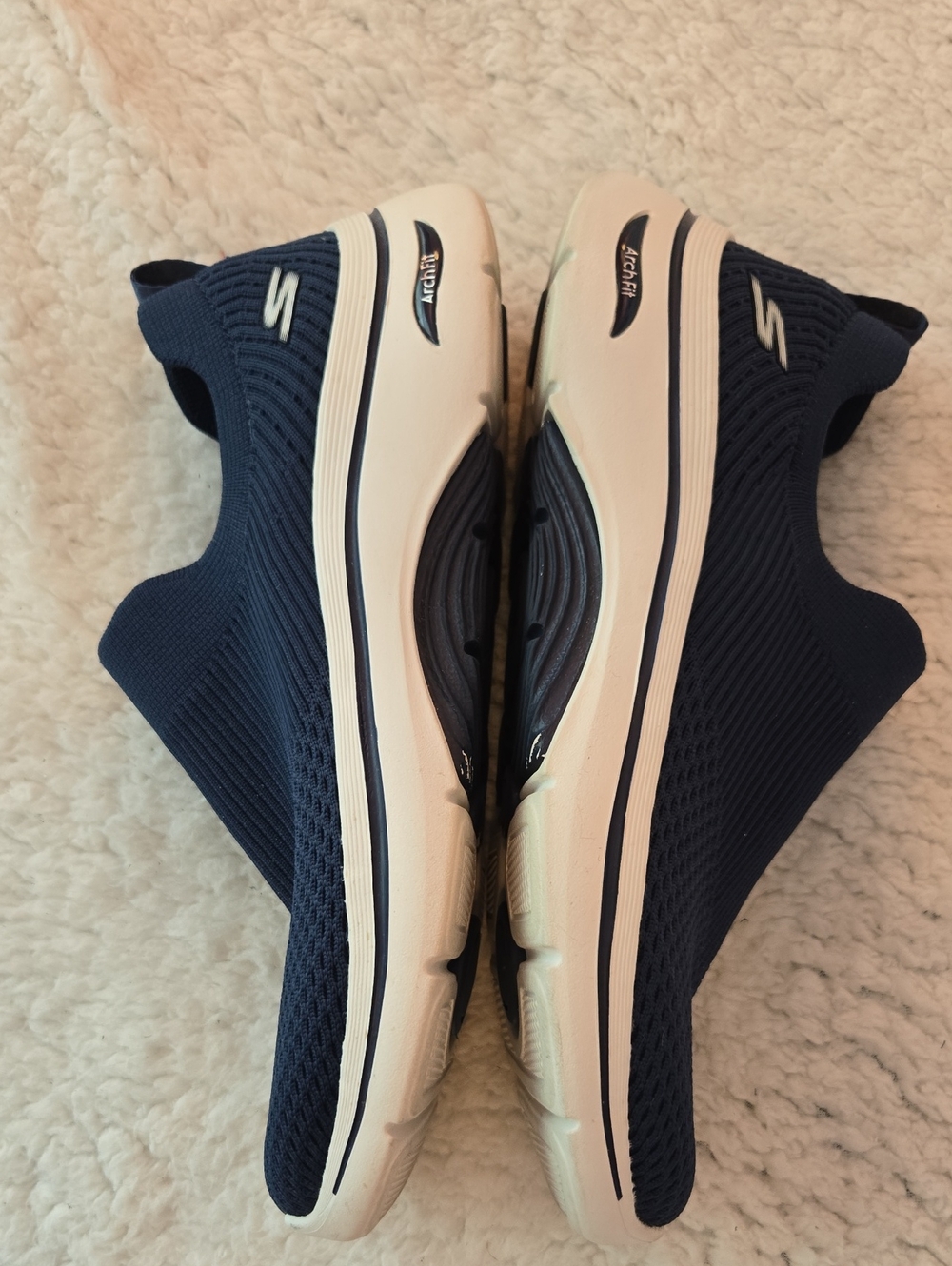 Skechers Air-cooled Arch Fit Slip-On Knit Walking Shoes - Navy - Picture 4 of 8